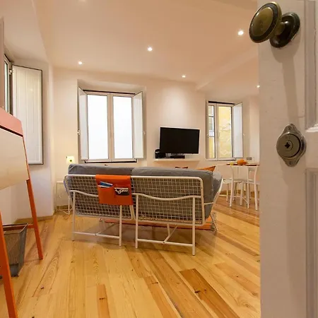 Cais Sodre Duplex By Homing Apartment *